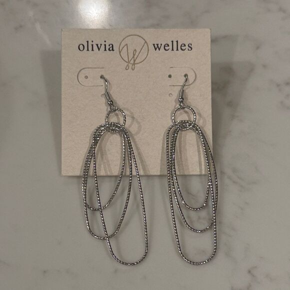 Olivia Welles Silver Multi-Chain Earrings - Picture 1 of 1